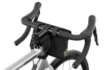 apidura-racing-handlebar-pack-2l-on-bike-4.jpg