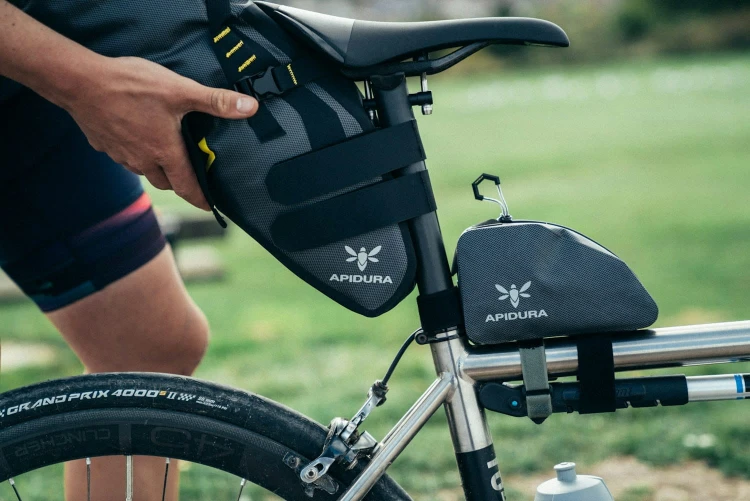 apidura-expenditure-top-tube-pack.jpg