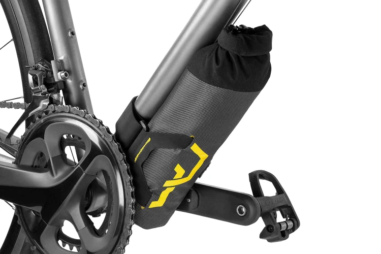 apidura-expedition-downtube-pack-4.jpg
