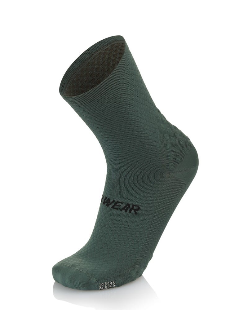 sock-aero-fast-summer-black.jpg