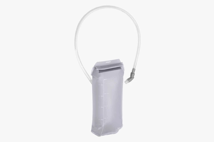 apidura-racing-hydration-vest-bladder-1-1.jpg