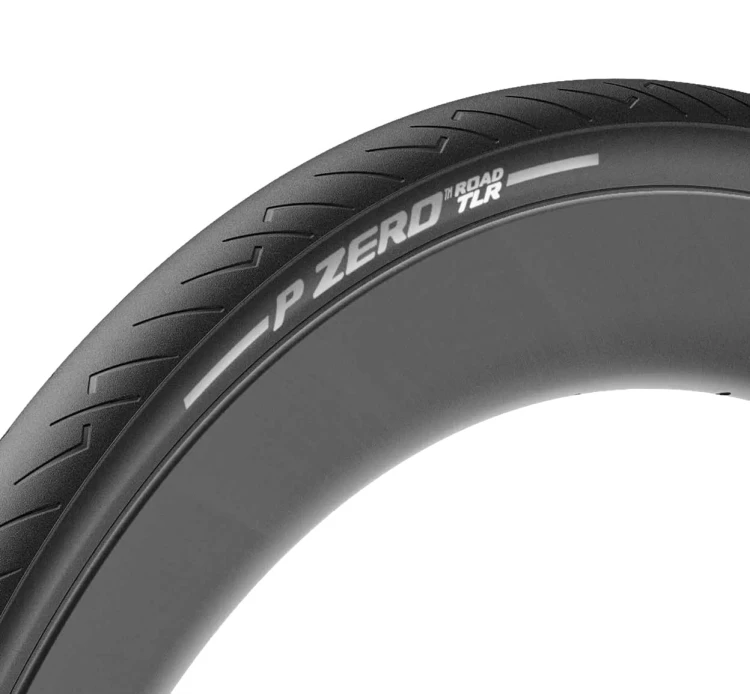 Opona-Pirelli-P-Zero-Road-TLR.jpg