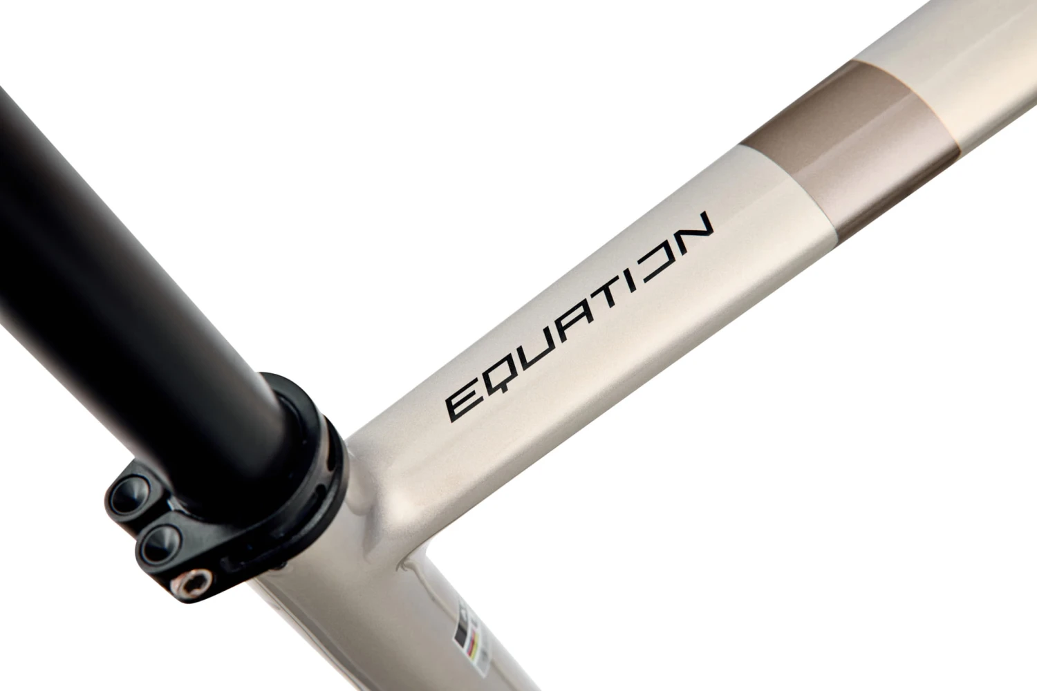 Equation-375B-Closeup-Podium-Champagne-1.jpg