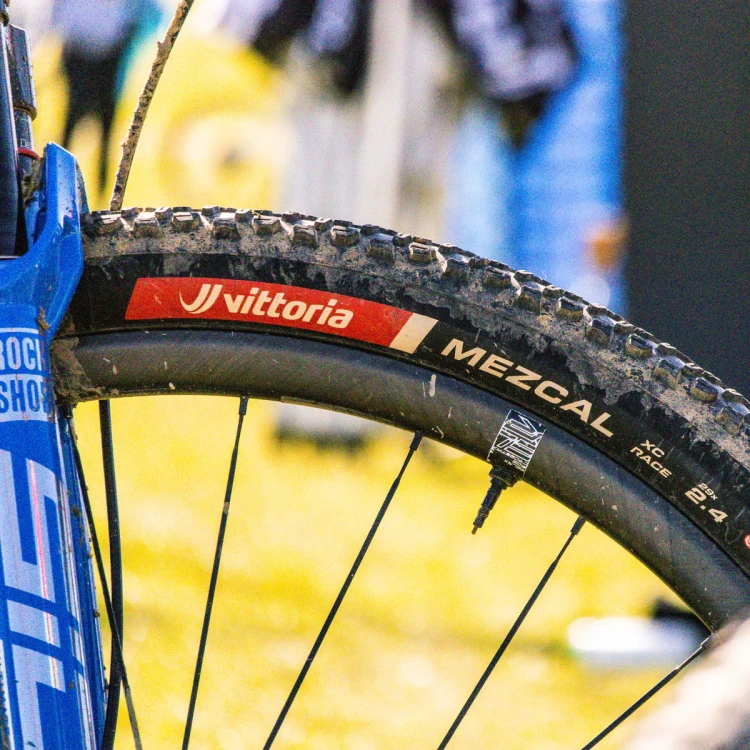 08-mezcal-xc-race-pro-team.jpg