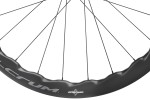 2026_SONIQ_CARBON_closeup3.jpg