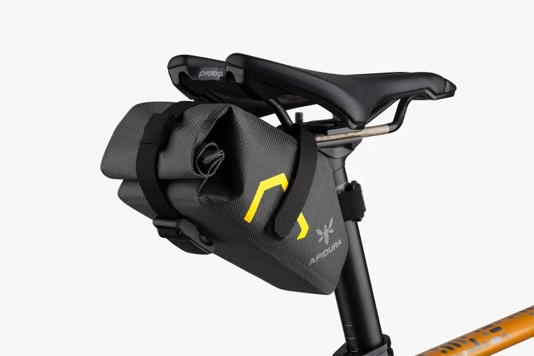 apidura-expedition-tool-pack-1l-on-bike-3.jpg