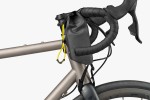 apidura-expedition-stem-pack-on-bike-2.jpg