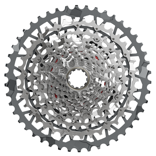 cs-xg-1351-e1-xplr-10-46-c-dside-s.png