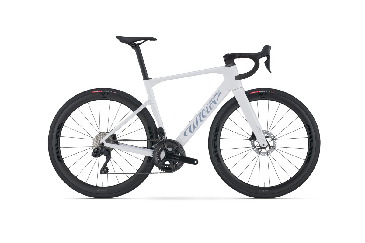 HYQSZT_Rapida_G46_WhiteGlossy_Lato-asfalto_lat_white-1920x1920_VF3L2U_SCSPG6.jpg