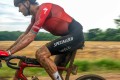 apidura-aero-bolt-on-top-tube-module-lifestyle-3.jpg