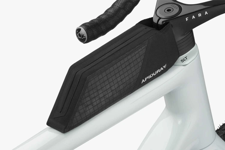 apidura-aero-bolt-on-top-tube-module-on-bike-3-1.jpg