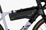 apidura-expedition-frame-pack-2.8l-on-bike-1.jpg