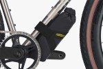 apidura-expedition-downtube-pack-1.5l-on-bike-1.jpg
