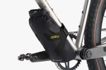 apidura-expedition-downtube-pack-1.5l-on-bike-3.jpg