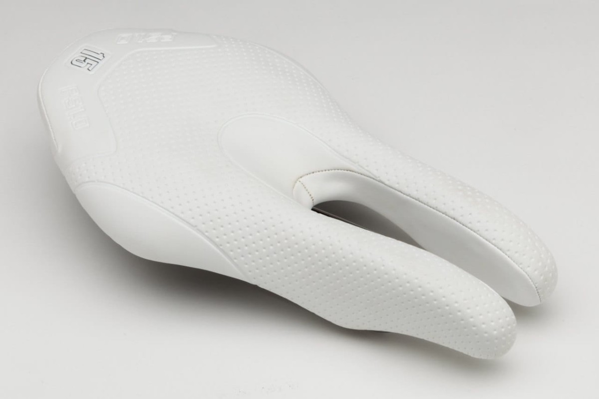 vl9073wht2016.jpg